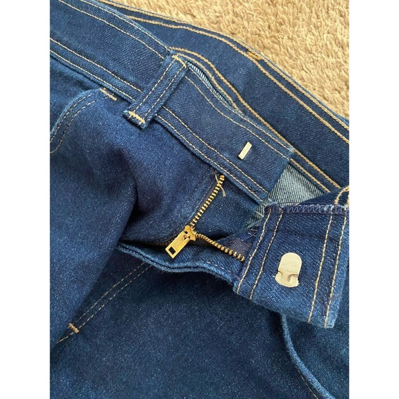 New VINTAGE Wrangler Blue Jeans Mens 33x32 Cowboy Cut Classic Straight Leg Fit - Picture 4 of 6